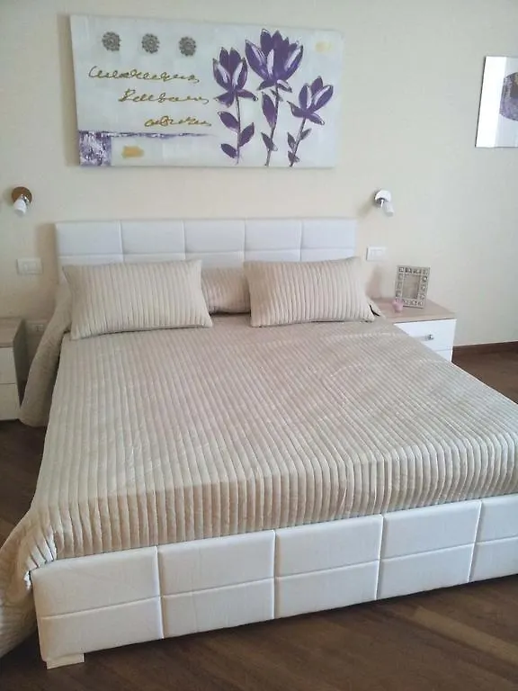 مبيت وإفطار باري Residenza Piazza Moro